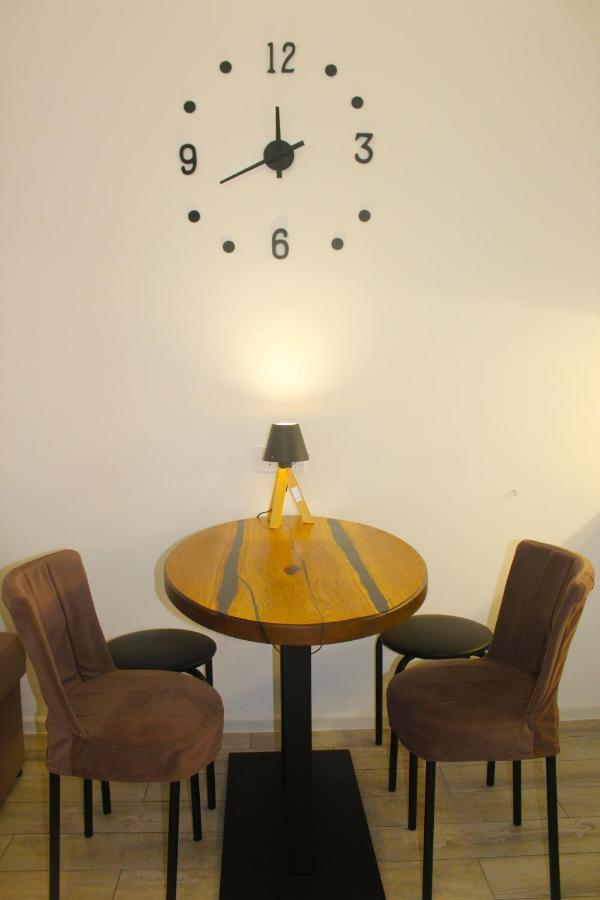 Sweet Home Kiev Luaran gambar