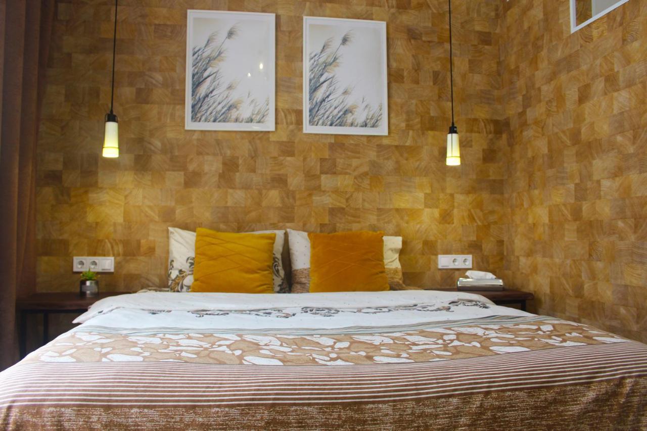 Sweet Home Kiev Luaran gambar